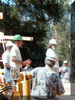 P8280007.JPG (175054 bytes)